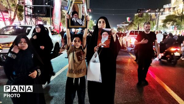 مراسم تشییع پیکر مطهر رهبر معظم انقلاب در جوار ملکوتی حرم امام رضا (ع)