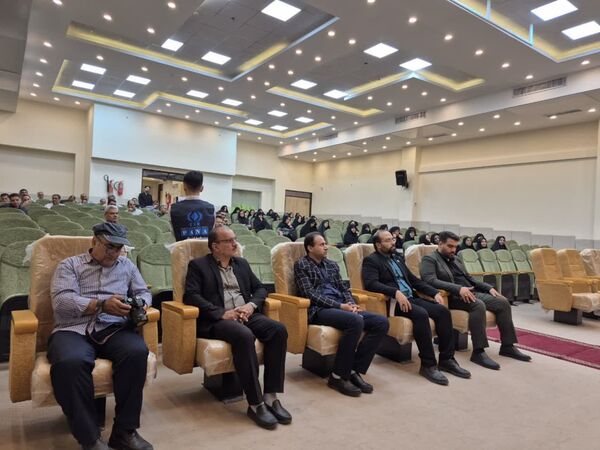 جلسه مدیران مدارس قطب شمال استان اصفهان