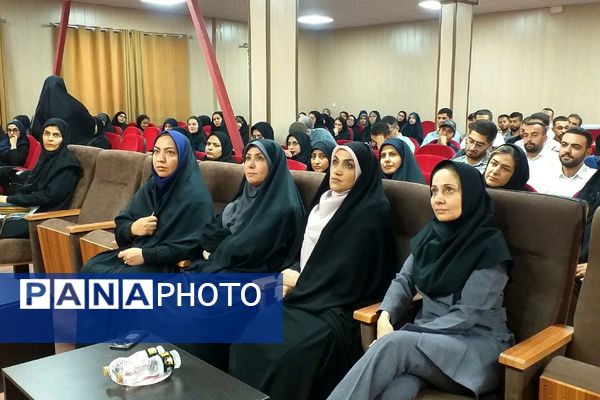 برگزاری دوره توانمند سازی سربازمعلمان و طلاب وظیفه قطب ۳ به میزبانی ملارد