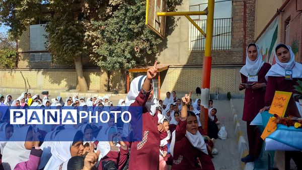 ولادت حضرت زینب (س) در دبستان شطیطه2