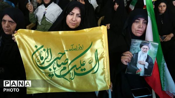 دوش به دوش، تا فتح‌الفتوح