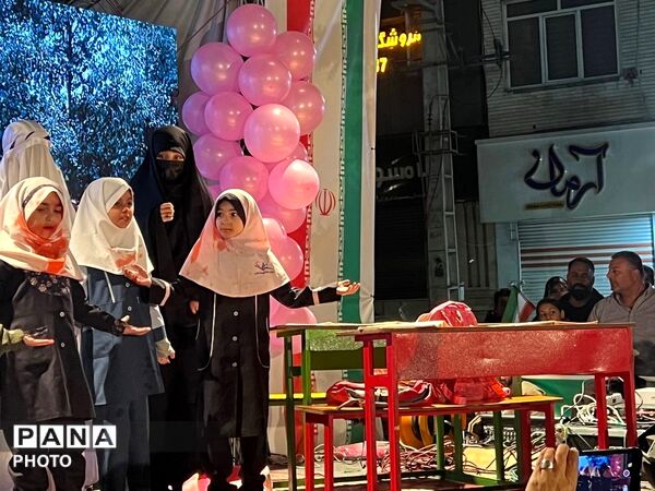 ولادت حضرت معصومه(ع)  و روز دختر در میدان شهدای کرج