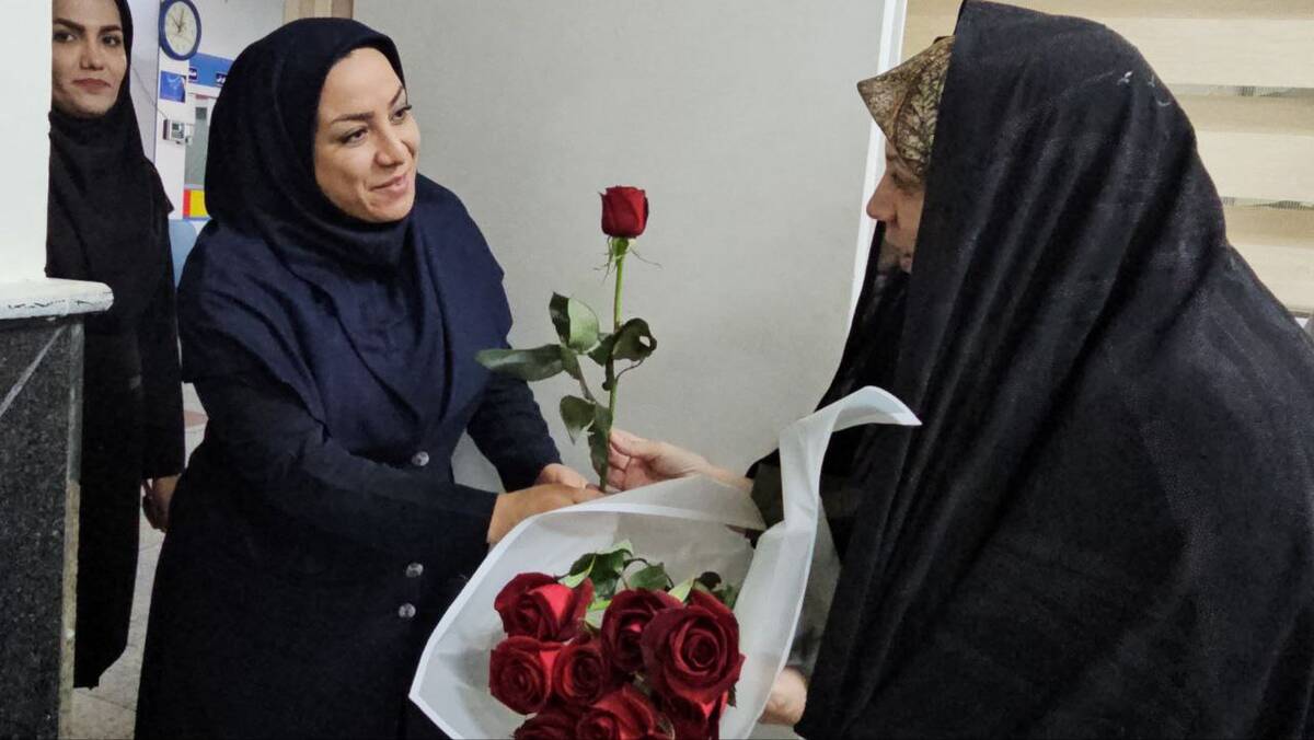 لحظه‌های متفاوت روز پرستار و ولادت حضرت زینب (س) در دبیرستان دخترانه طلیعه شاهد