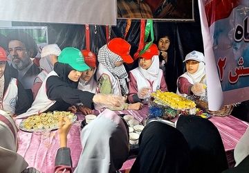 دختران ایران در خط مقدمِ اتحاد و همبستگی هستند