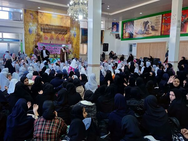 مراسم ولادت حضرت فاطمه(س) دبستان شهید نجفی فدافن کاشمر