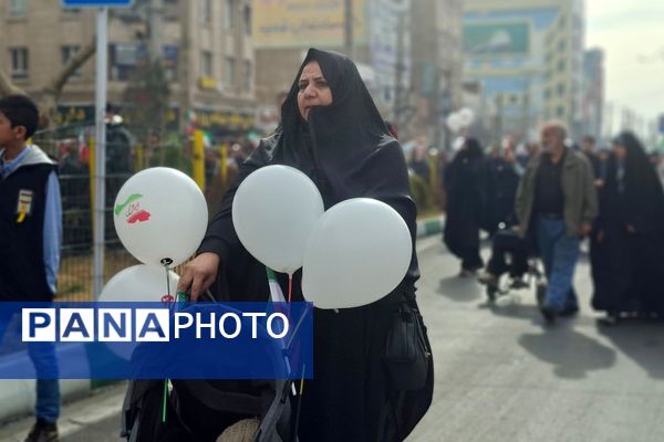 ۲۲ بهمن، میعادگاه حضور آگاهانه مردم قرچک در صحنه
