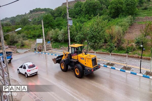 باران بهشتی، رنگین کمان زیبا و نسیم باطراوت بهاری هدیه اردیبهشت ماه در شهر بار