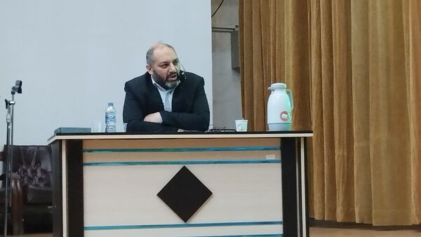 نشست تخصصی کارگروه‌های برنامه فراگیر پرورشی در البرز