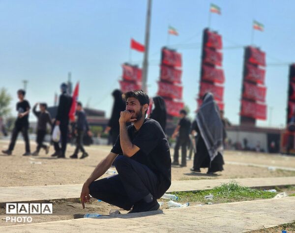 آخرین سلام یک ملت به رهبر شهید