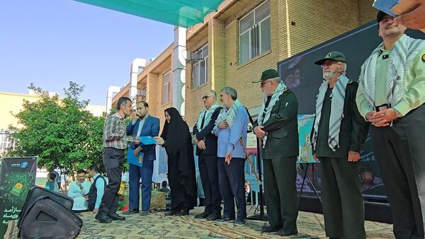 آیین باشکوه استانی زنگ مهر و مقاومت در یزد