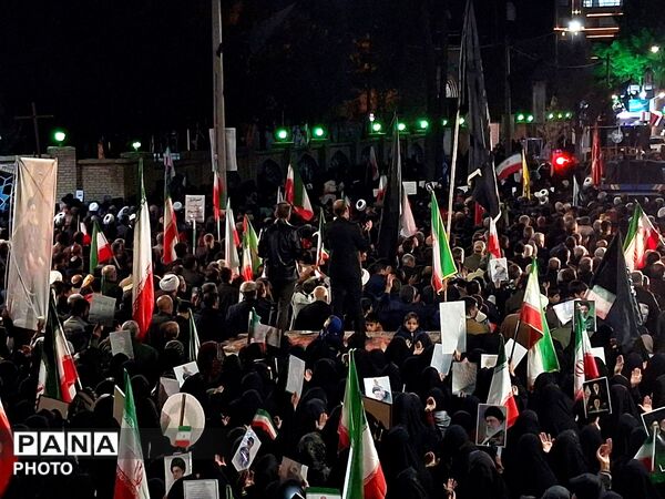 پانزدهمین شب از پرتاب موشک اتحاد؛ هر شب در کف خیابان