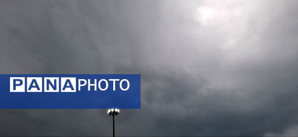 بارش باران چهره بندرعباس را پاییزی و دل‌انگیز کرد