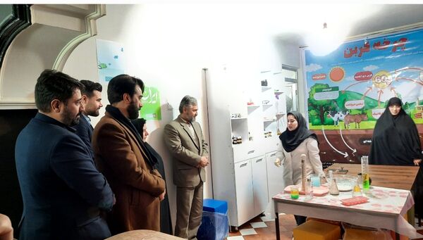 آموزش ماندگار در تجربستان کاوک ناحیه۷ مشهد 
