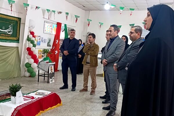 برپایی مدرسه انقلاب در هنرستان قدس ناحیه دو شهرری 