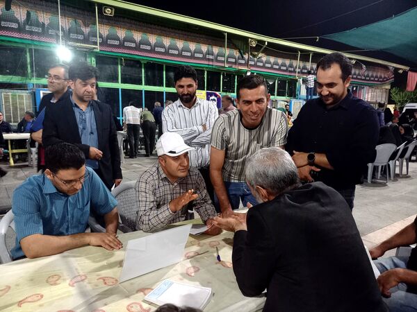 برپایی موکب خدمت در گلستان شهدای اصفهان با حضور فرماندار اصفهان 