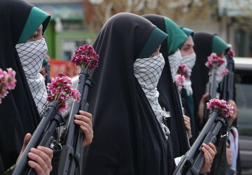 دختران امروز، حامیان فردای ایران