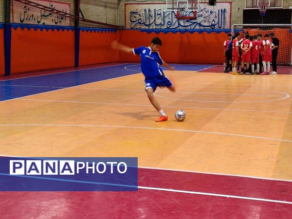 مسابقات منطقه‌ای‌ فوتسال دانش‌آموزان پسر
