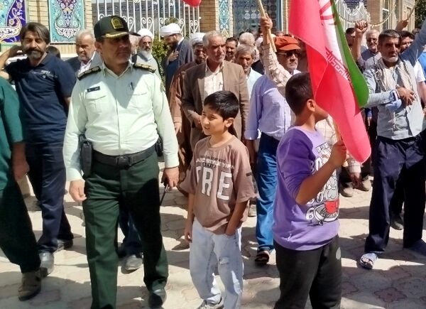 نسل آینده در صف اول خشم