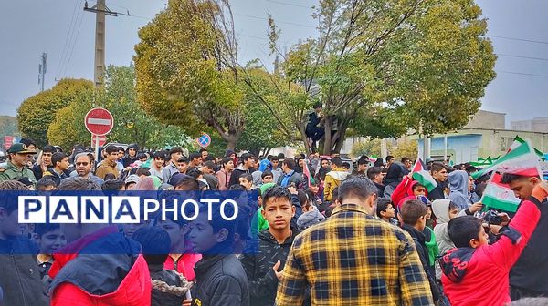  راهپیمایی13 آبان در شهرستان اشتهارد
