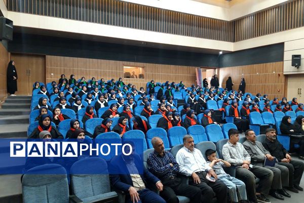 یادواره شهدای جنگ دوازده روزه در سالن ارشاد اسلامی شهرستان قدس