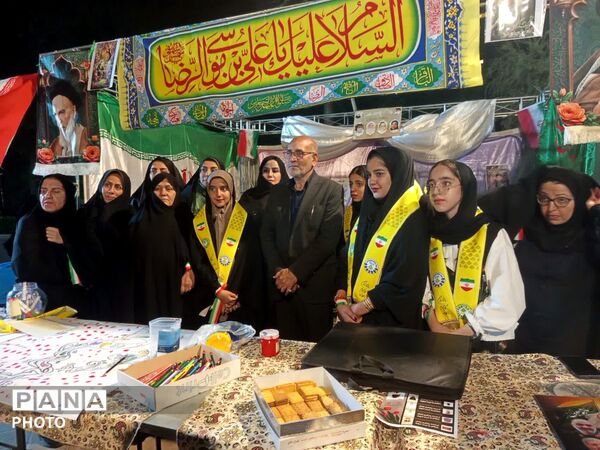 بازدید معاون تشکیلات سازمان دانش‌آموزی کشور از موکب «نوجوان مبارز» و «امام رضا (ع)»