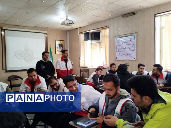 جوانان هلال احمر کاشمر برای حوادث آماده می شوند