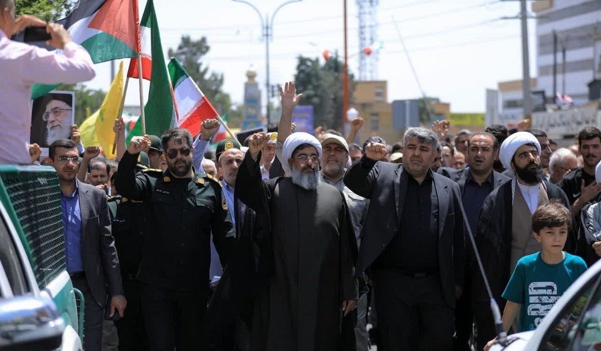 راهپیمایی جمعه خشم شهرستان ساوجبلاغ علیه جنایات رژیم ظالم صهیونیستی