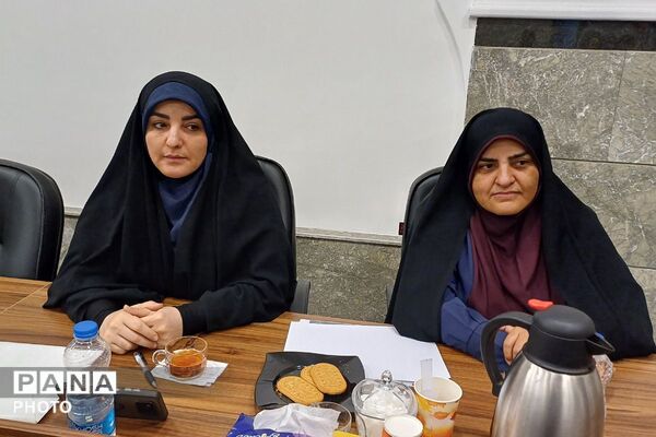 نشست مدیران مدارس ابتدایی شهر اندیشه با امام جمعه شهر اندیشه در آستانه بازگشایی مدارس