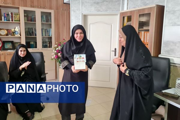 برگزاری جلسات هم اندیشی و برنامه‌ریزی برای سال تحصیلی جدید با حضور معاونان و مربیان پرورشی منطقه پردیس