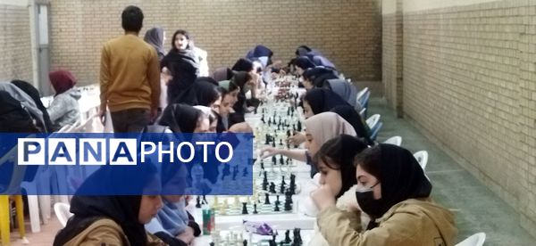 مسابقات شطرنج متوسطه دختران شهرستان قدس 