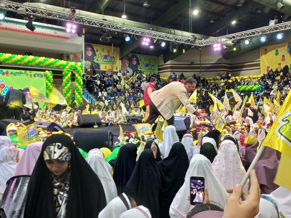 اجتماع بزرگ «روزه اولی‌ها» در ورزشگاه شهید‌شیرودی 