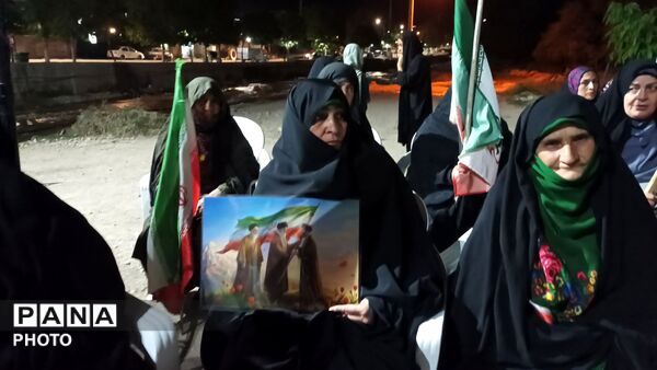 هشتاد و نه شب حضور در خیابان