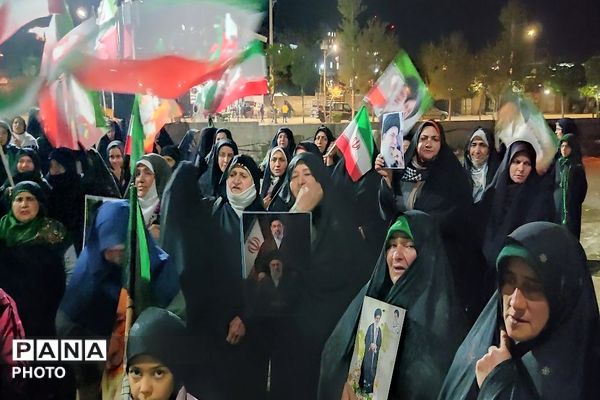 هم صدایی مردم شهر بار در حمایت از آرمان ها 