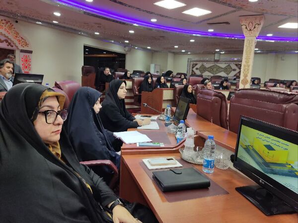 نشست تخصصی فصلی مشترک معاونت آموزش ابتدایی شهرستان‌های تهران