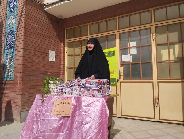 برگزاری جشن نیکوکاری در هنرستان بصیرت آشخانه