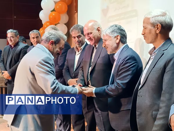 گناباد بر بام استان در میانگین نمرات امتحانات نهایی