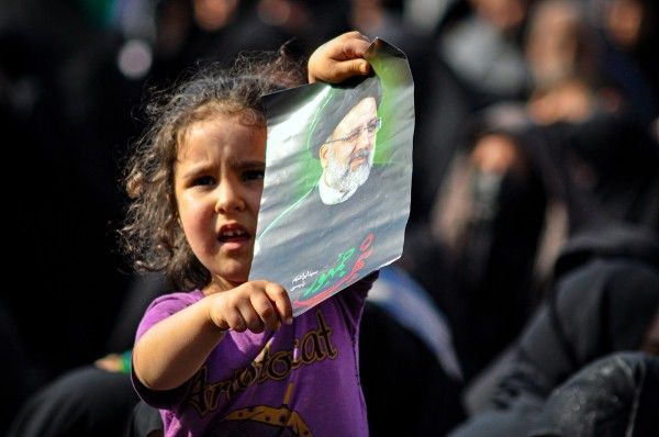 زیارت شهدای جمهور در حرم مطهر رضوی