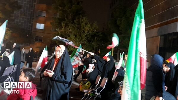 نگاهی بر پاتوق جوانان در چهل و ششمین شب از اجتماعات مردمی 