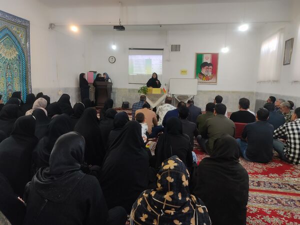 اولین جلسه انجمن اولیا در دبیرستان فیاض 