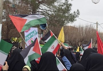 راهپیمایی یوم الله ۲۲ بهمن در بهاباد