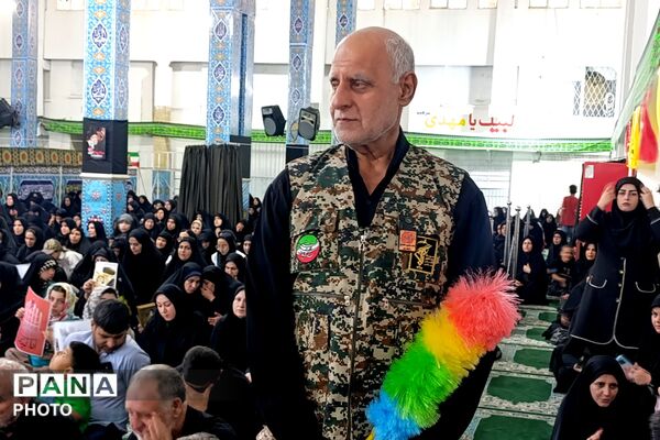 مراسم جاماندگان تشییع رهبر شهید در اسلام آباد غرب