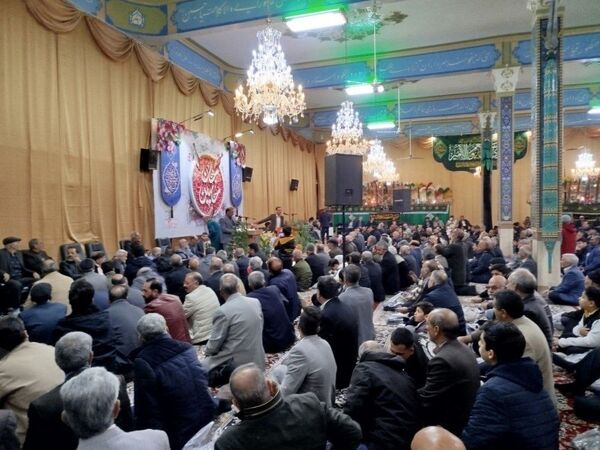  شب شعر به مناسبت ولادت حضرت امام حسین (ع) در محل حسینیه شهرستان کاشمر 