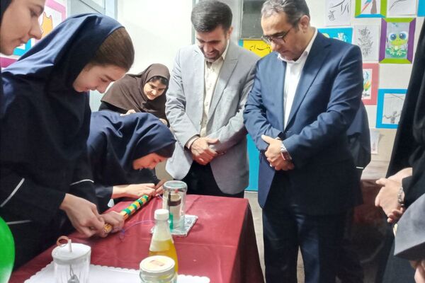  مراسم نواخته شدن زنگ پژوهش در فرزانگان قدس