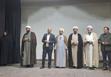 برگزاری اجلاس سراسری نماز دانش‌آموزی در ملایر با محوریت تربیت دینی