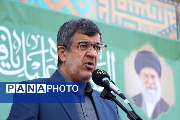 راهپیمایی ۱۳ آبان روز غلبه بر استکبار جهانی دانش‌آموزان شهر یزد