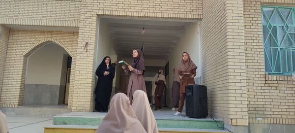 بزرگداشت روز حافظ در مدرسه فروغ رضوان