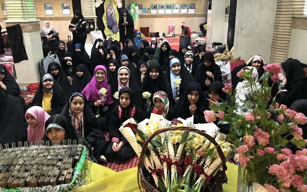 برگزاری آیین معنوی سه روزه اعتکاف در مسجد حضرت محمد (ص) منطقه ۱۴