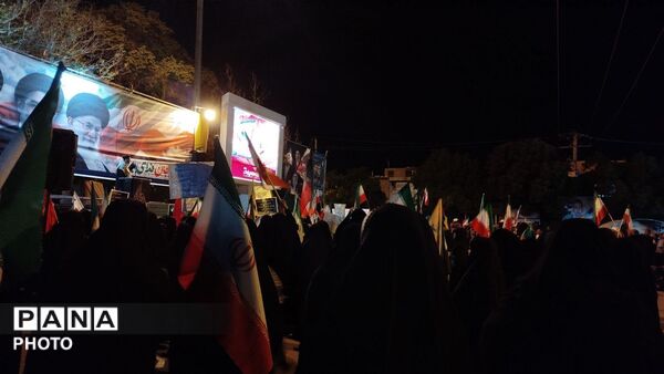 نجوای وفاداری در نورآباد؛ شب نود و سوم تجلی عشق به رهبری