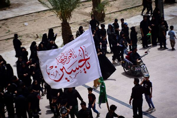 زابل در ماتم حسین؛ گلزار شهدا شهرستان زابل میزبان اشک و شور عزاداران حسینی