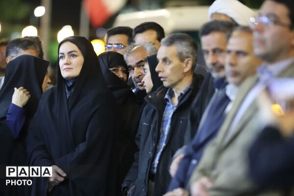حضور مدیرکل آموزش و پرورش آذربایجان شرقی در هشتادوهشتمین تجمع شبانه‌روزی میدان ساعت